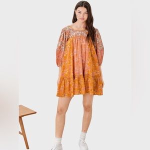 American Eagle puff sleeve floral dress